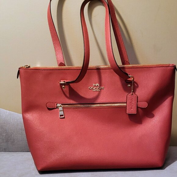 COACH Gallery Tote Handbag (NWOT) 💥 - Picture 2 of 7
